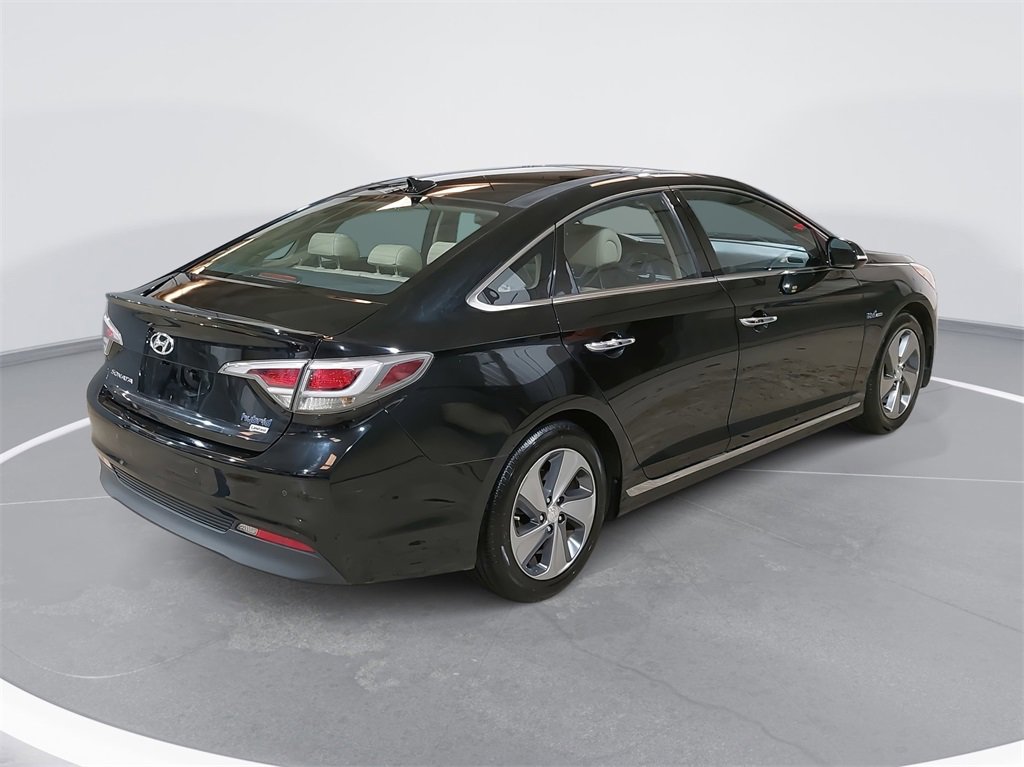 Used 2016 Hyundai Sonata Limited w/ Option Group 02 image 5