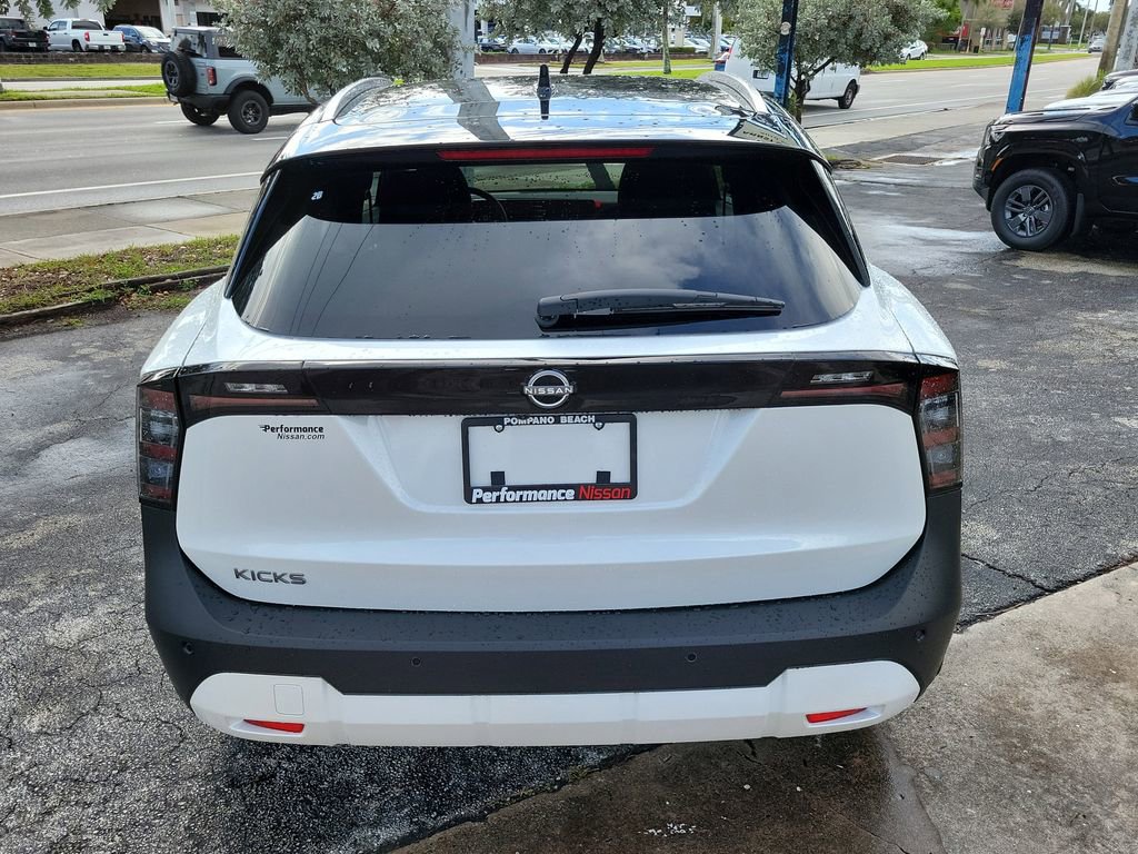 New 2026 Nissan Kicks SV image 6