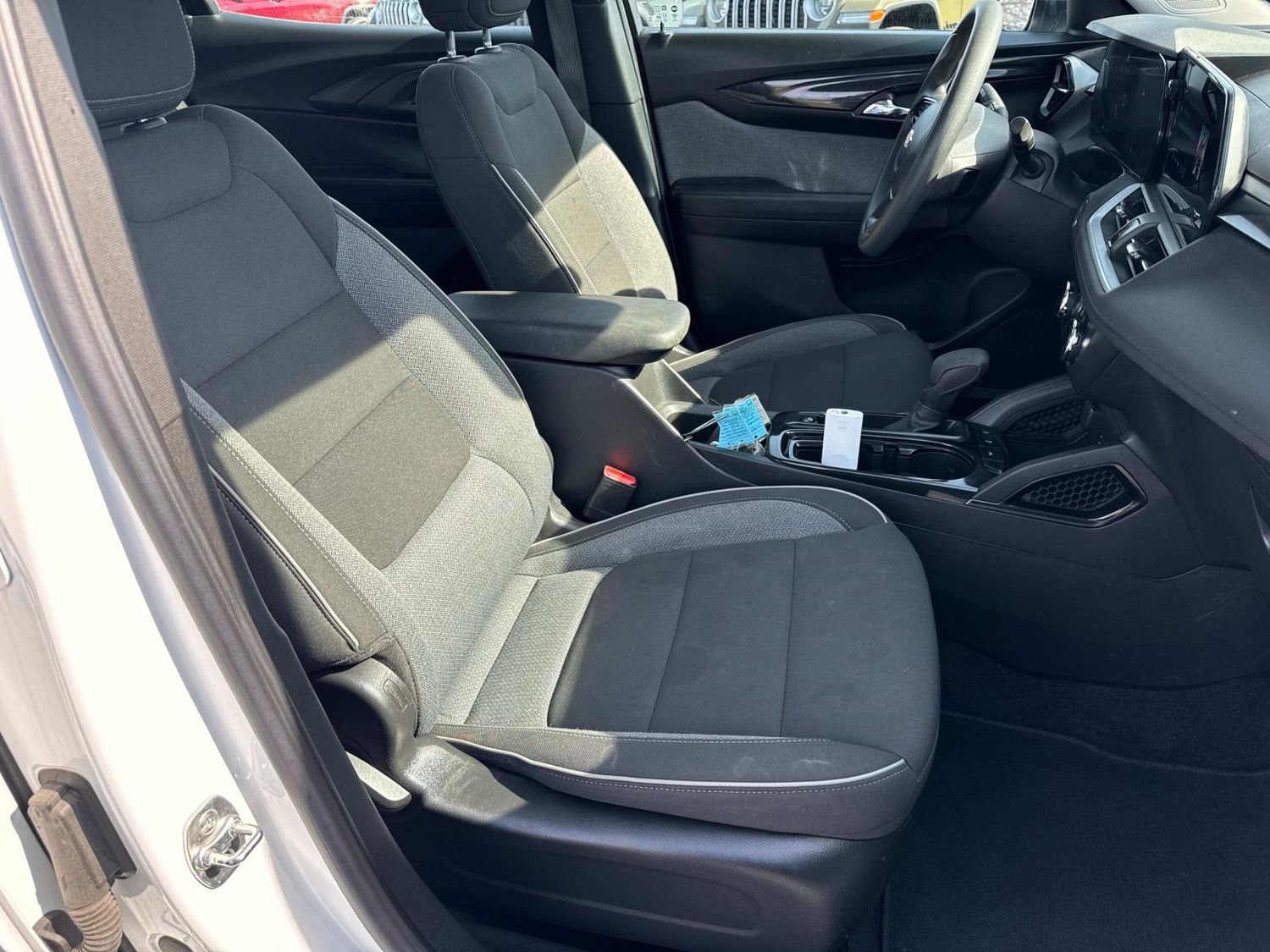 Used 2024 Chevrolet TrailBlazer LS image 22