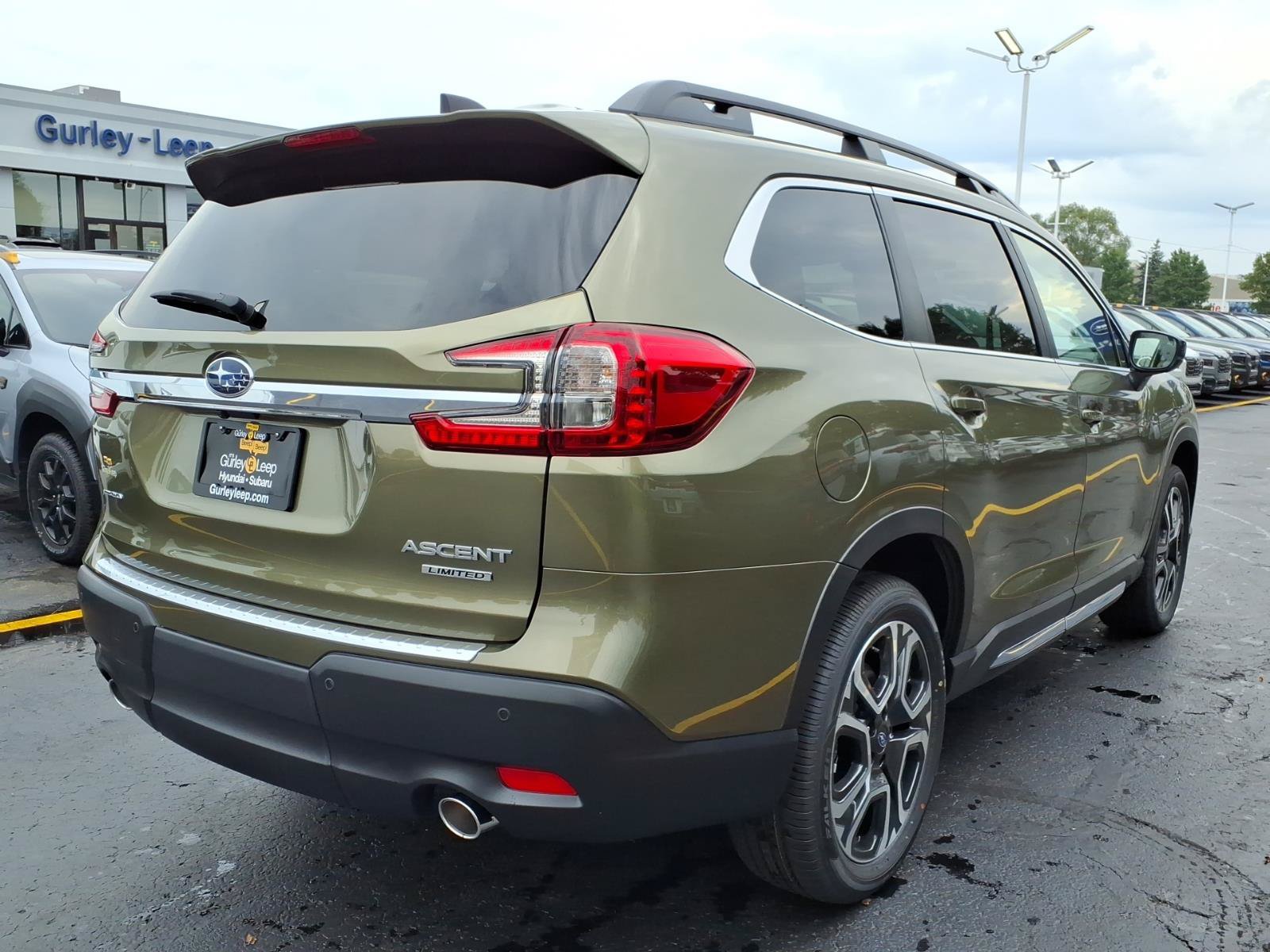New 2027 Subaru Ascent Limited AWD/4WD image 10