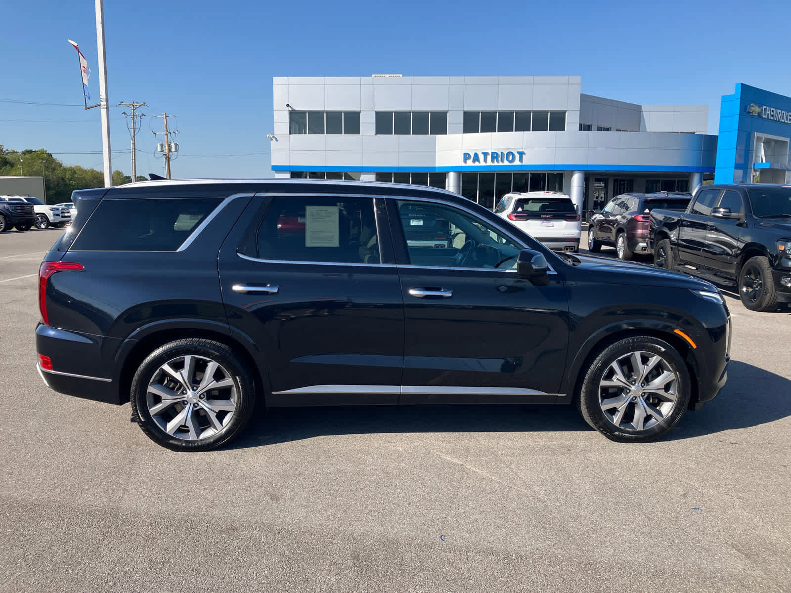 Used 2021 Hyundai Palisade Limited image 8
