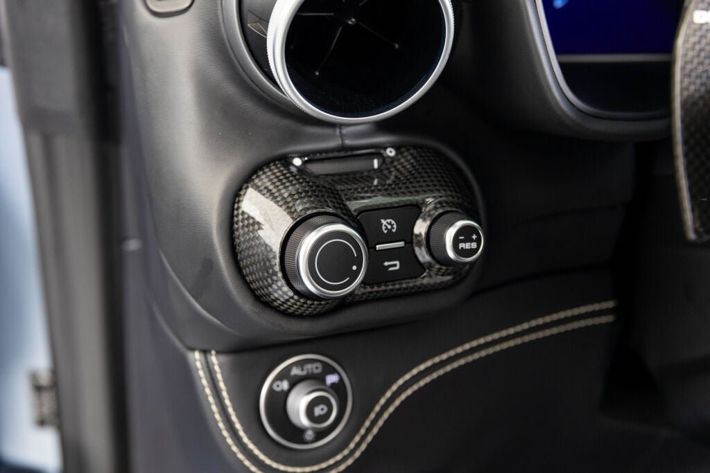 Certified 2023 Ferrari Portofino M RWD image 58