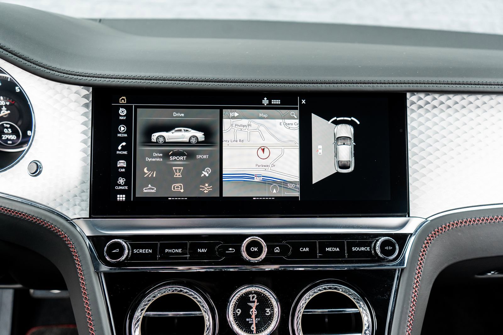 Used 2022 Bentley Continental GT image 33