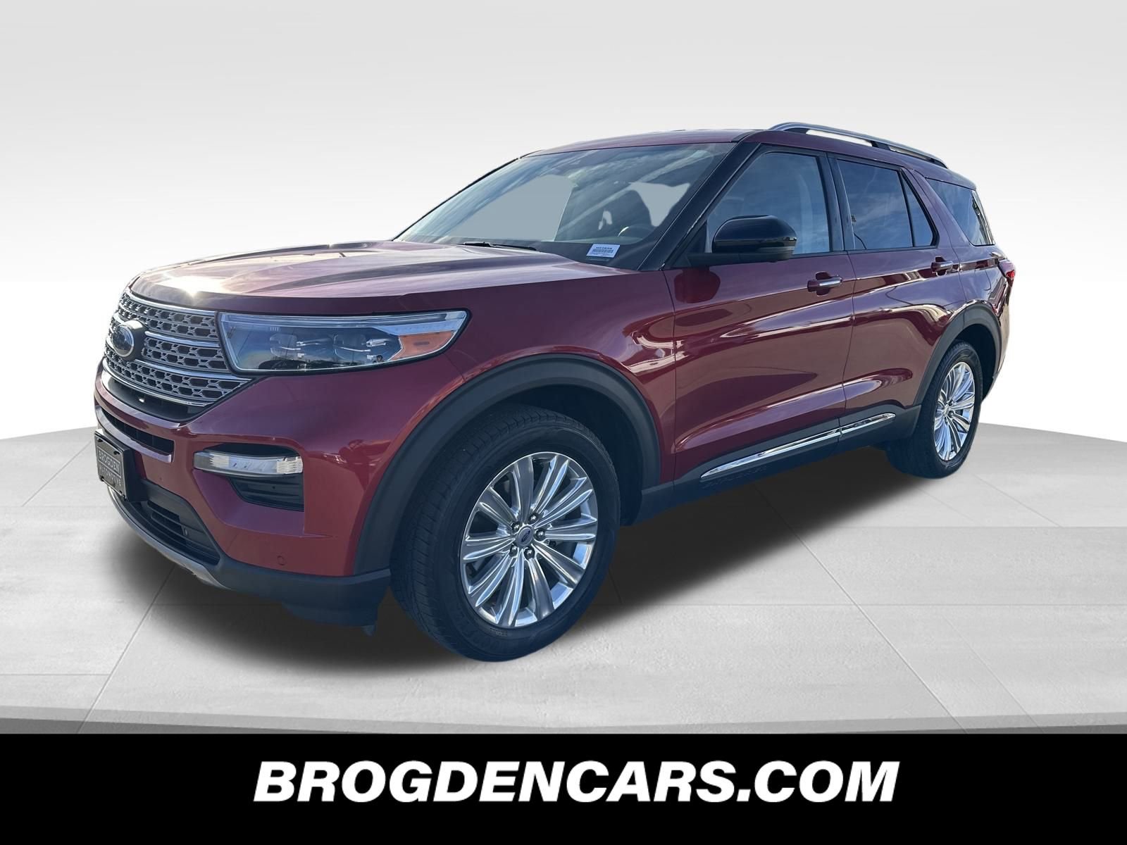 Used 2020 Ford Explorer Limited w/ Class III Trailer Tow Package image 6