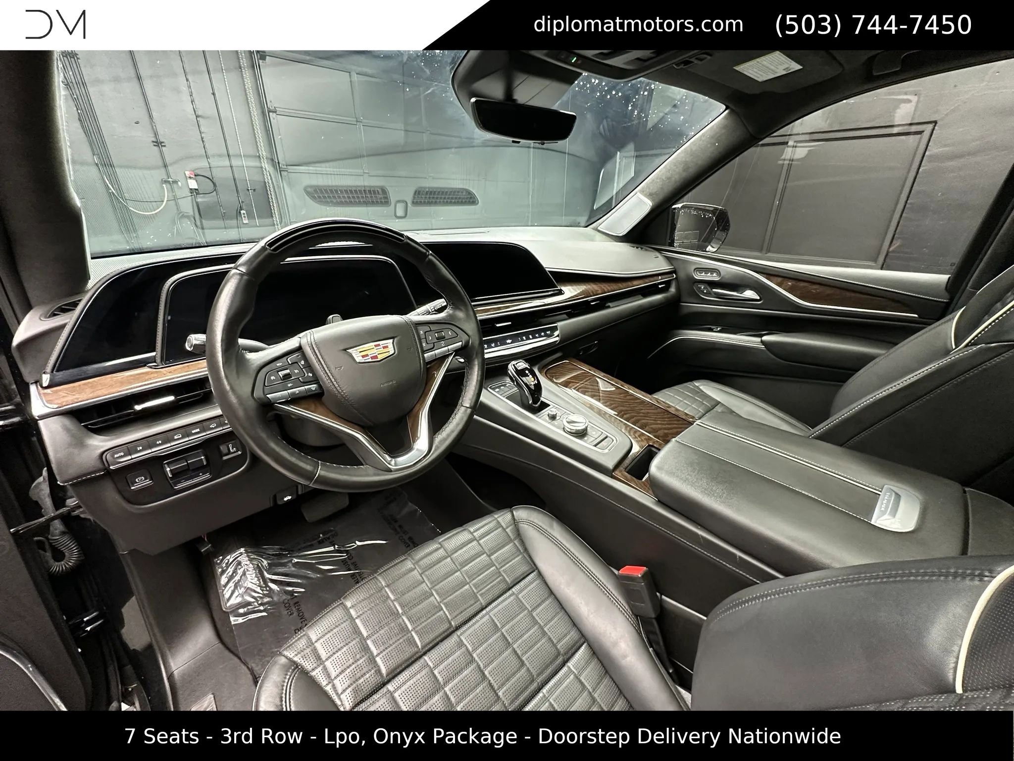 Used 2023 Cadillac Escalade ESV Sport Platinum w/ LPO, ONYX Package AWD/4WD image 17