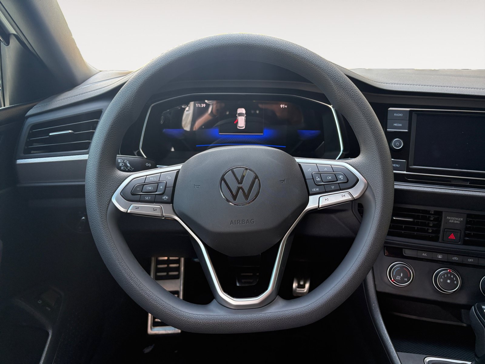 Certified 2023 Volkswagen Jetta Sport FWD image 13