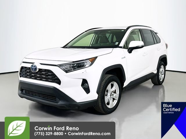 Used 2021 Toyota RAV4 XLE w/ Convenience Package AWD/4WD image 4