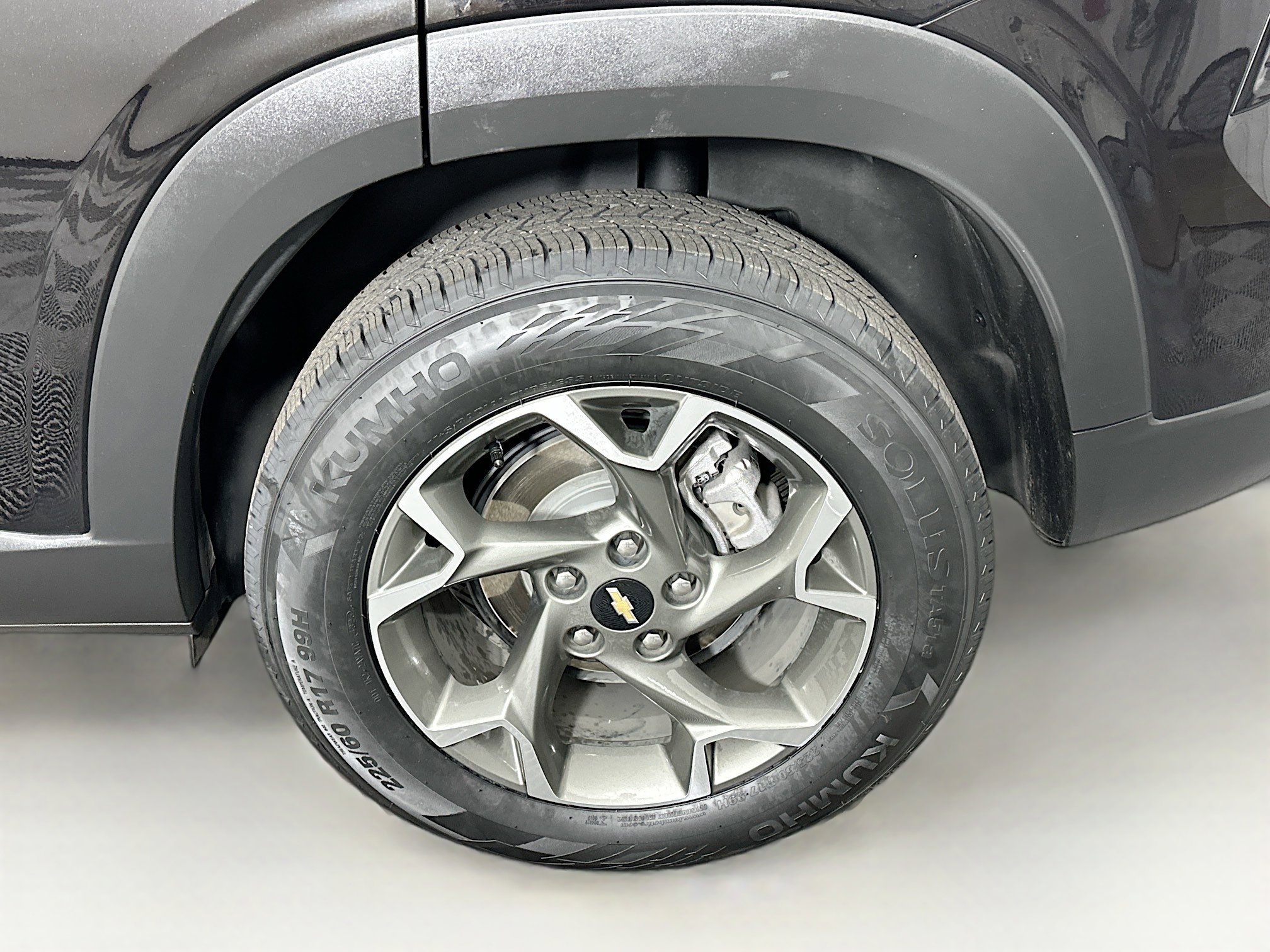 Used 2025 Chevrolet Trax LT w/ LT Convenience Package image 11