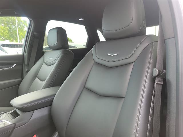 Certified 2022 Cadillac XT5 Luxury FWD image 14