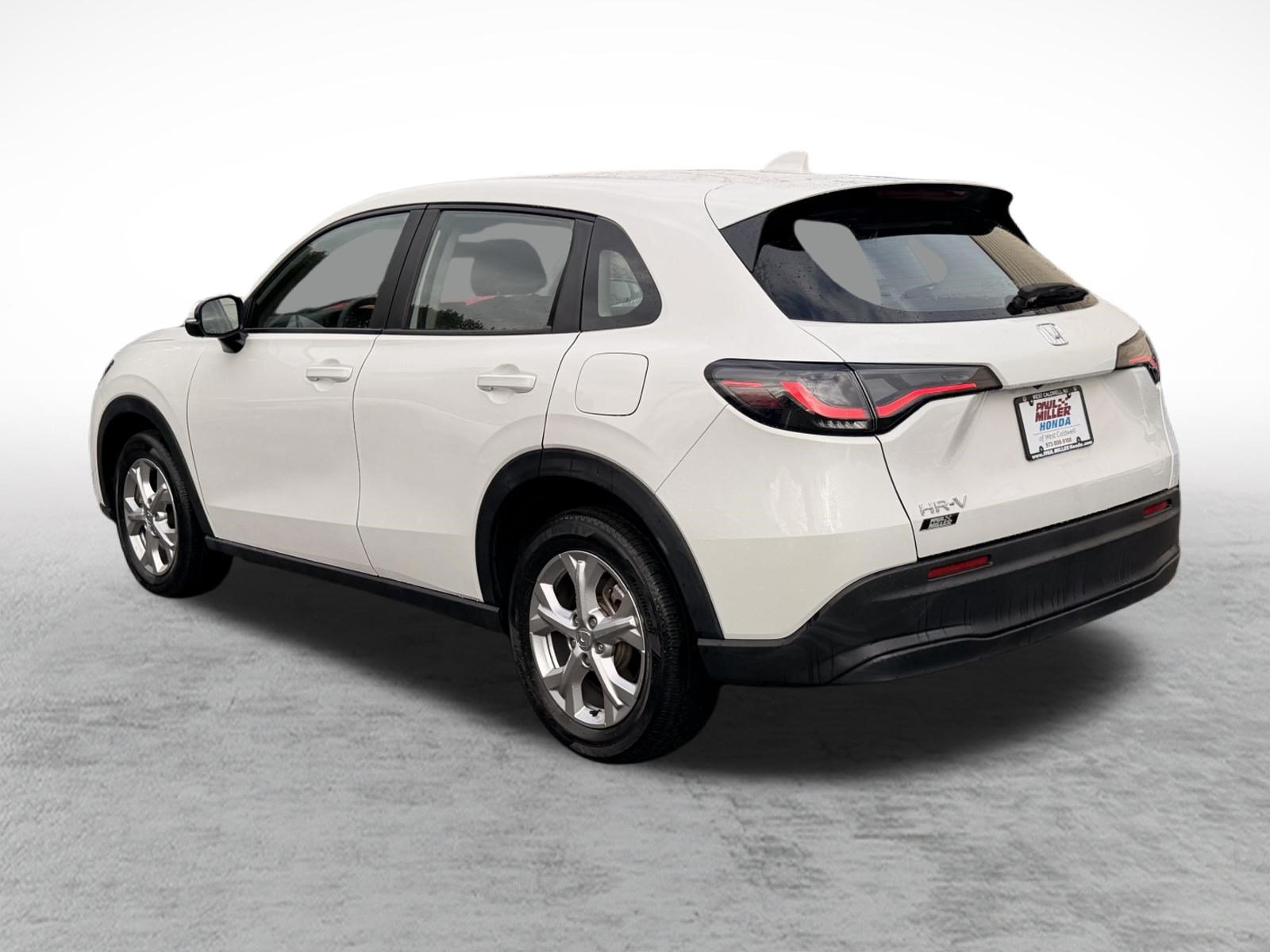 Certified 2024 Honda HR-V LX image 4