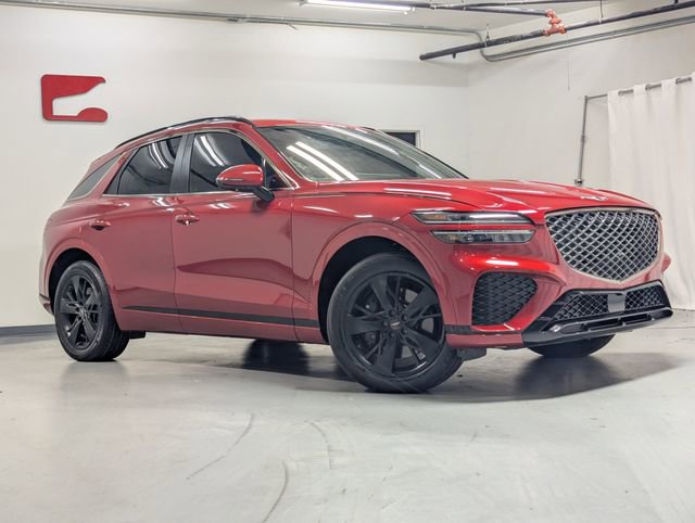 Used 2022 Genesis GV70 3.5T Sport image 2