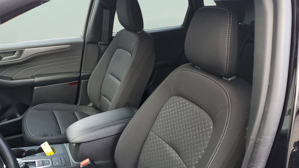 New 2026 Ford Escape Active image 13