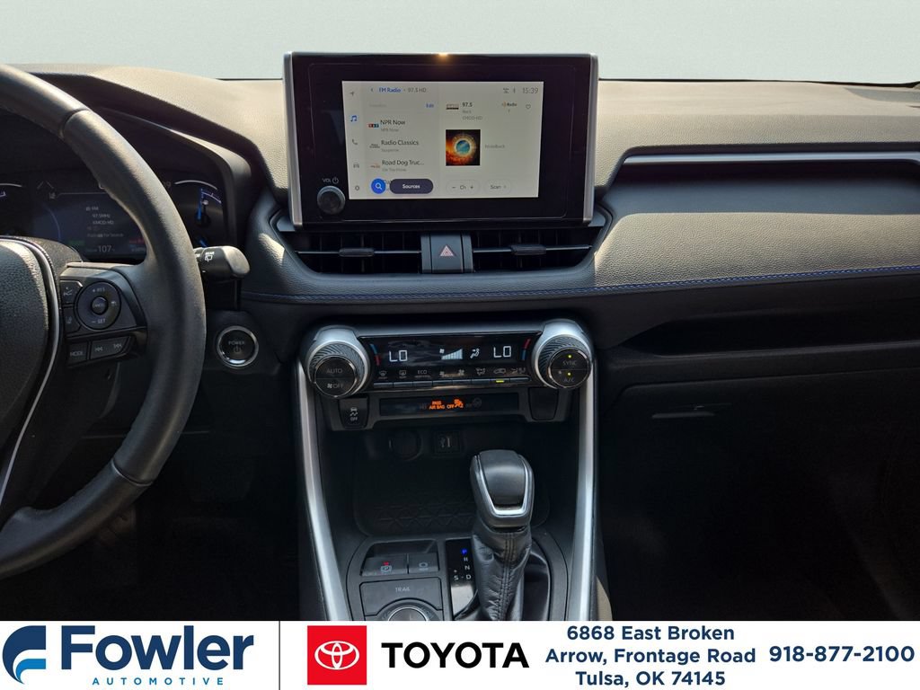 Used 2024 Toyota RAV4 SE AWD/4WD image 15