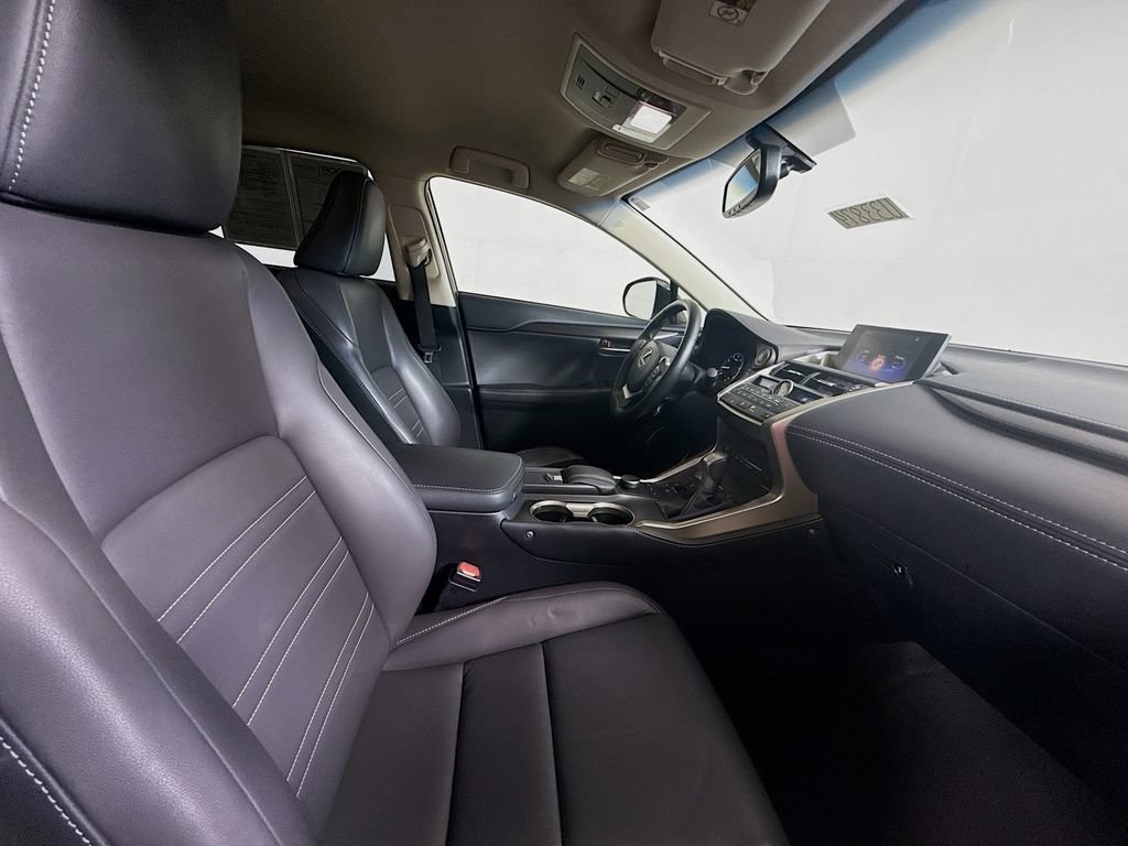 Used 2017 Lexus NX 200t FWD image 28