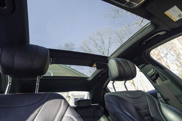 Used 2020 Mercedes-Benz S 560 4MATIC Sedan image 48