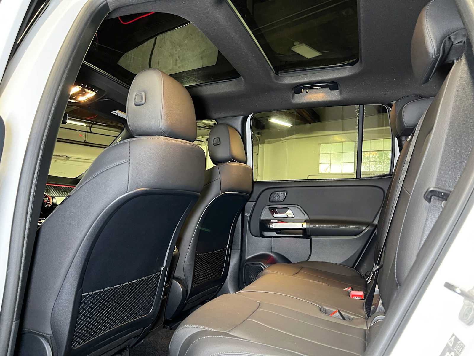 Used 2026 Mercedes-Benz GLB 250 4MATIC image 19