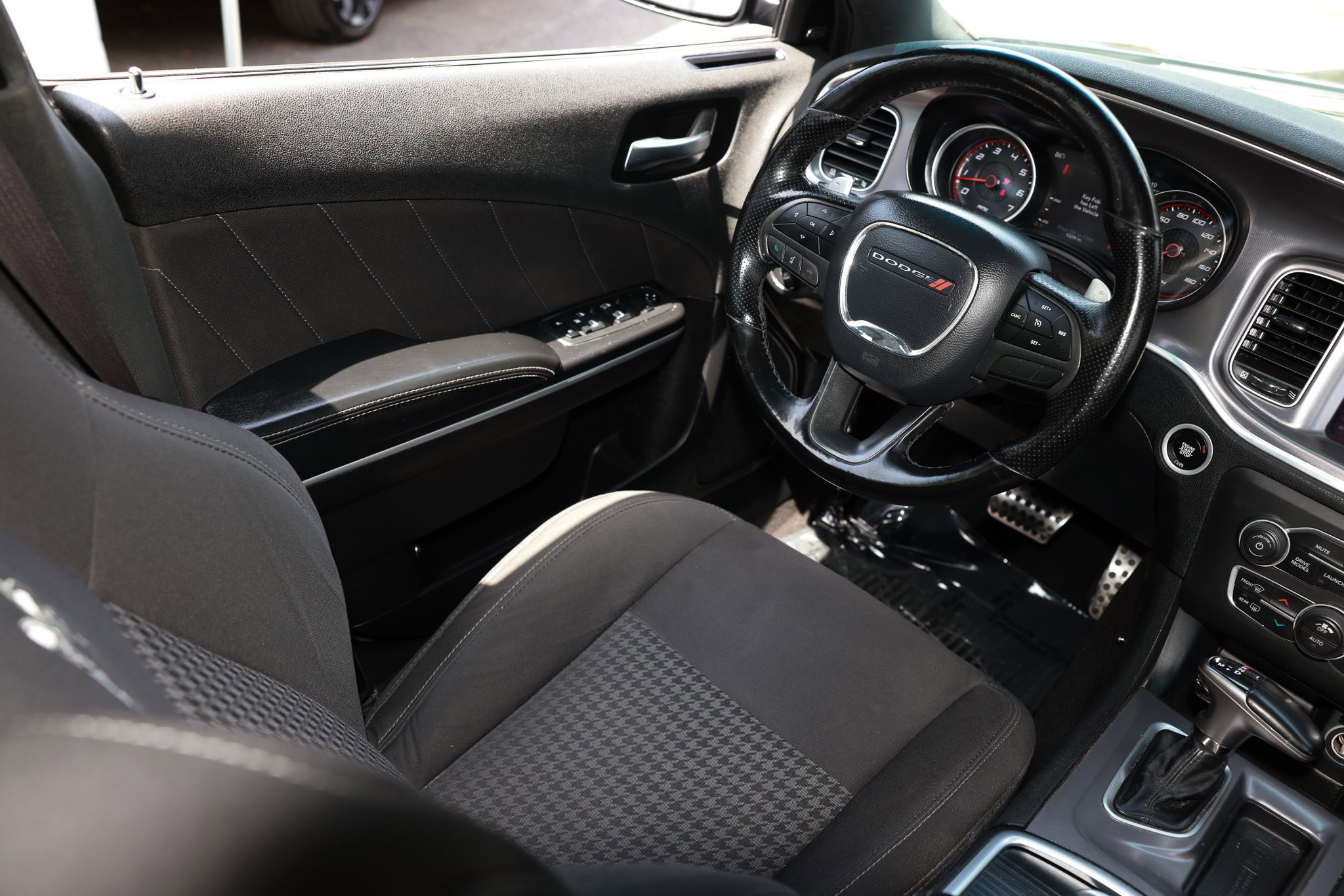 Used 2019 Dodge Charger Scat Pack RWD image 24