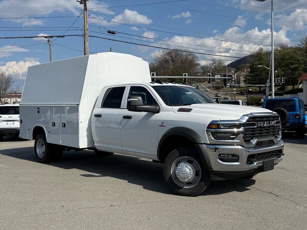 New 2026 RAM 5500 Tradesman w/ Chrome Appearance Group image 1