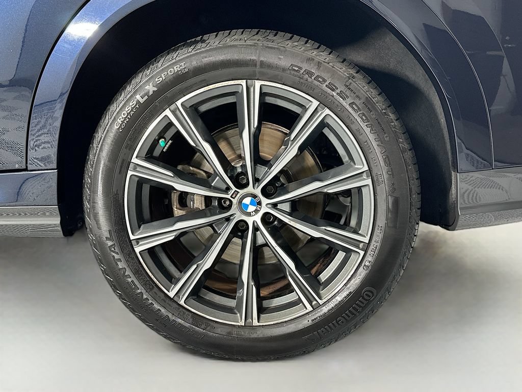 Used 2023 BMW X6 xDrive40i w/ M Sport Package AWD/4WD image 33
