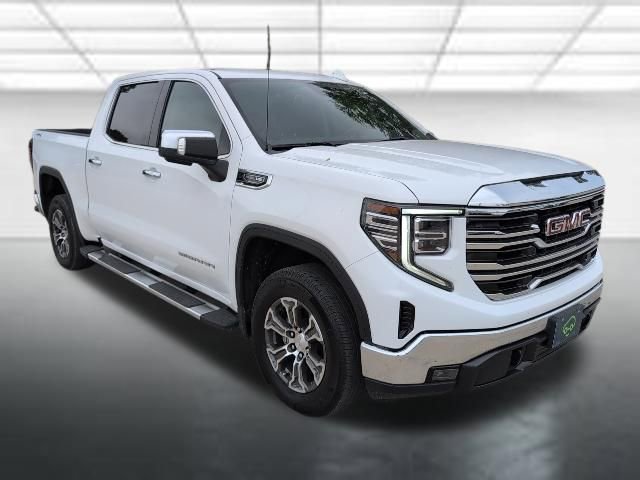 Used 2024 GMC Sierra 1500 SLT AWD/4WD image 1