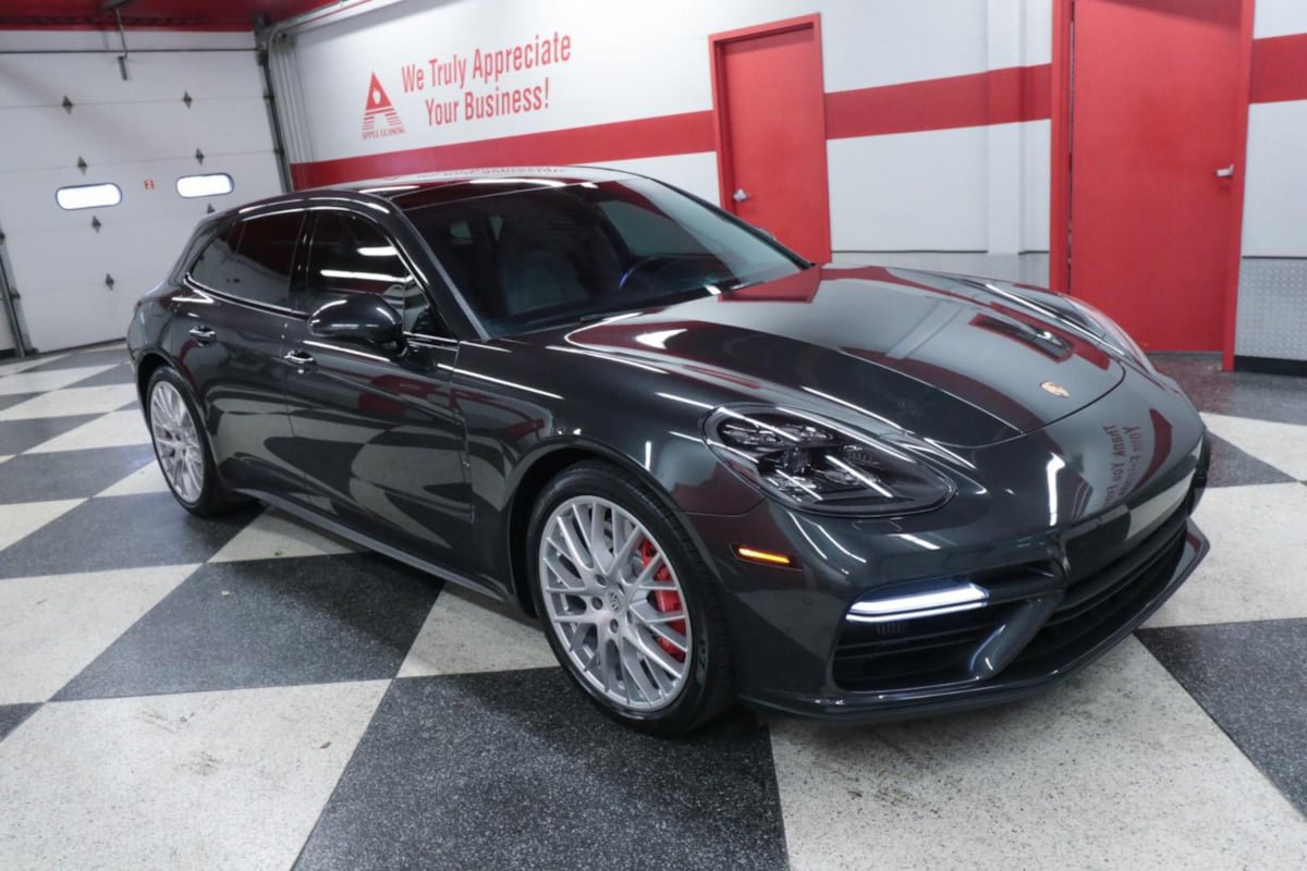 Used 2018 Porsche Panamera Turbo Sport Turismo AWD/4WD image 3