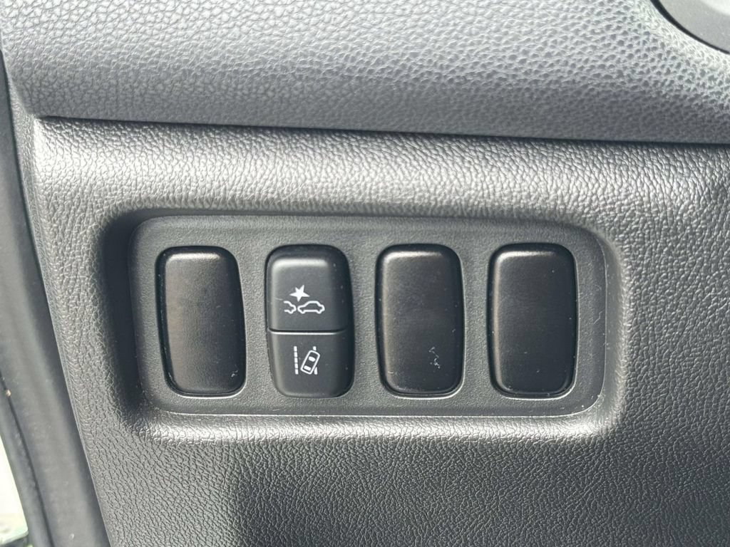 Used 2021 Mitsubishi Outlander Sport ES AWD/4WD image 22
