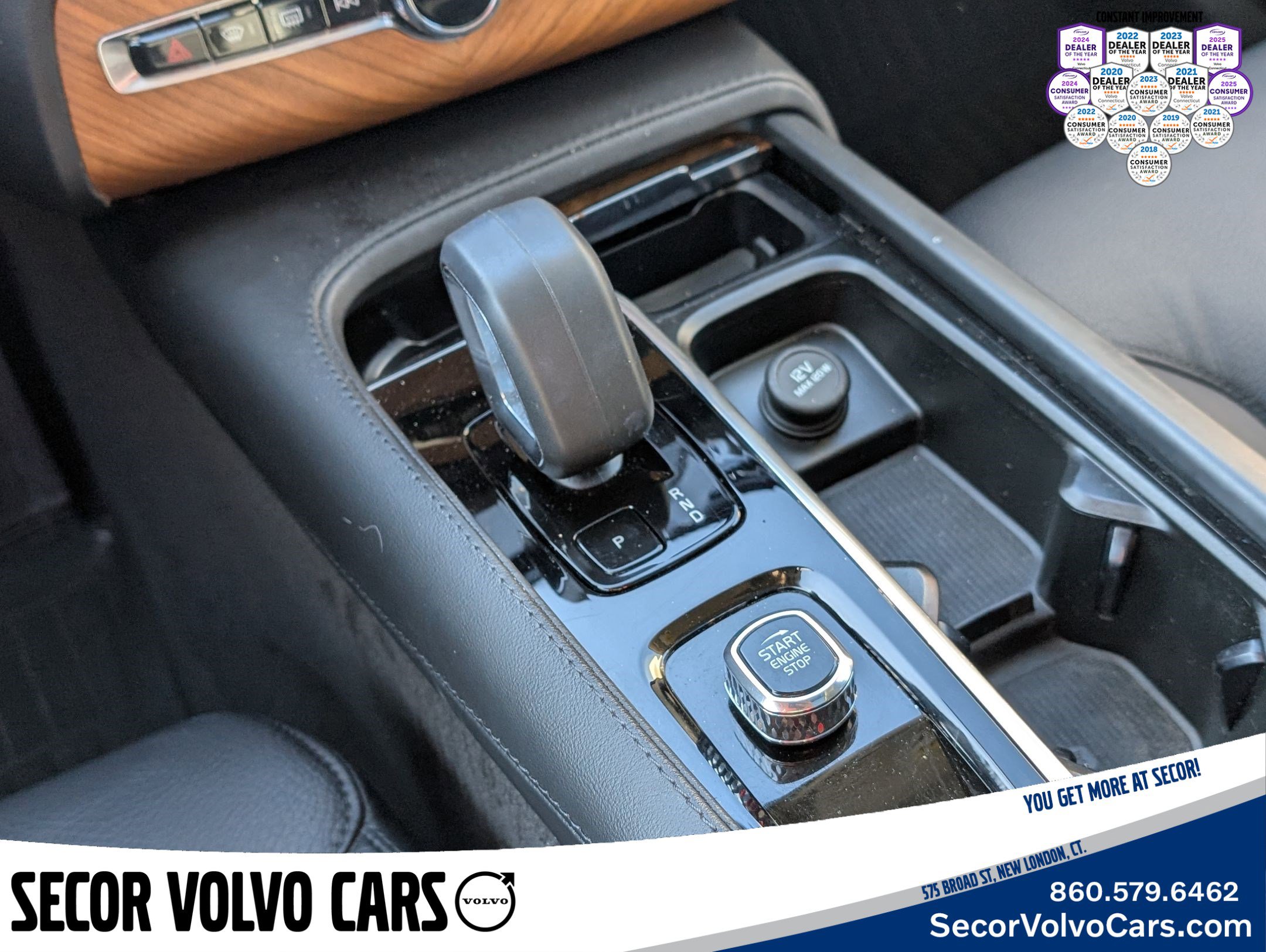 Certified 2024 Volvo XC90 T8 Plus w/ Protection Package Premier image 24