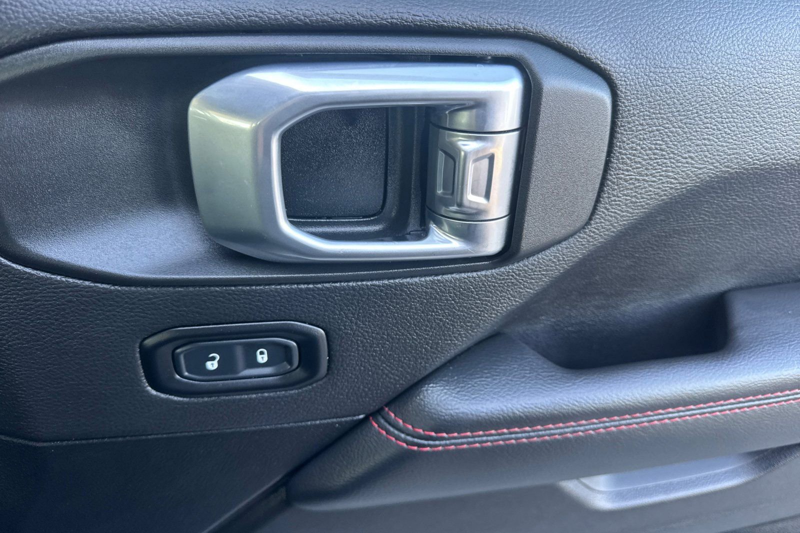 Used 2022 Jeep Gladiator Rubicon image 19