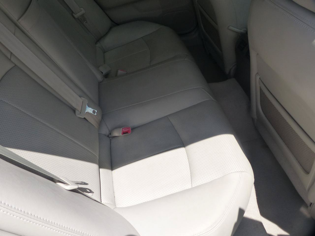 Used 2011 INFINITI G25 Journey RWD image 14
