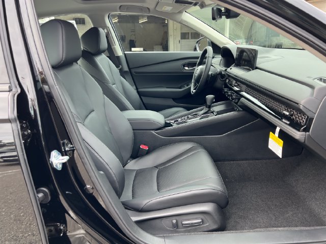 New 2026 Honda Accord EX-L image 10