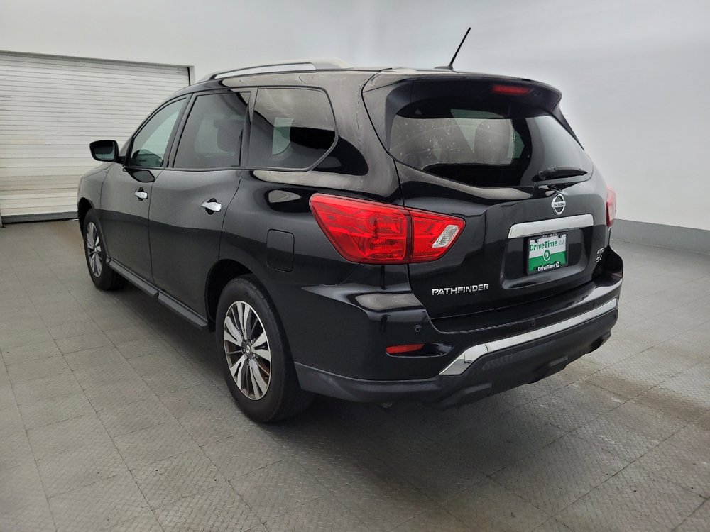 Used 2017 Nissan Pathfinder SV AWD/4WD image 5