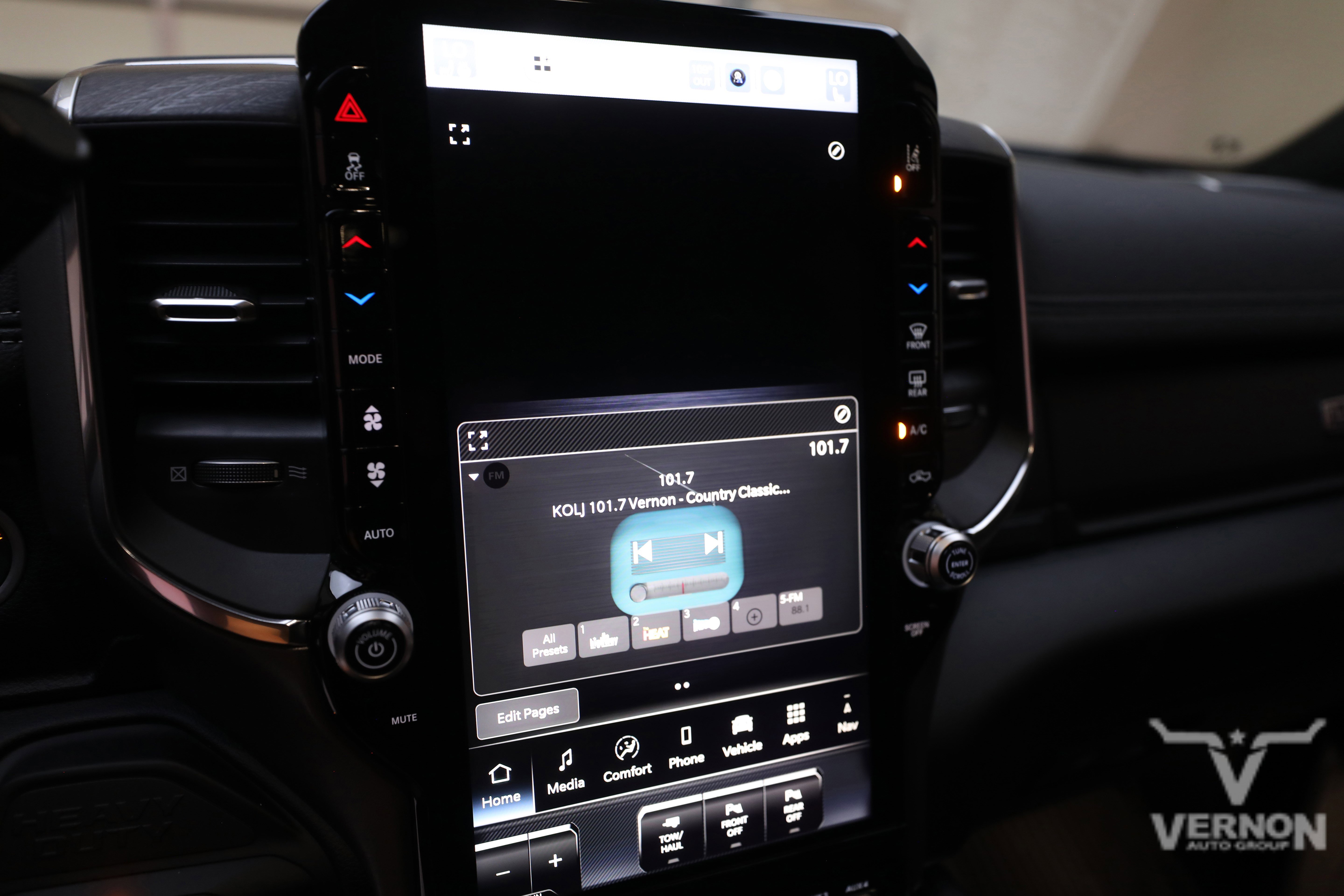 New 2026 RAM 3500 Laramie image 29