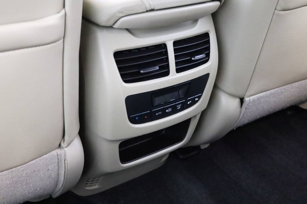 Used 2016 Acura MDX SH-AWD image 11