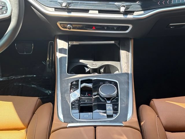 Certified 2026 BMW X5 xDrive50e w/ M Sport Package AWD/4WD image 26
