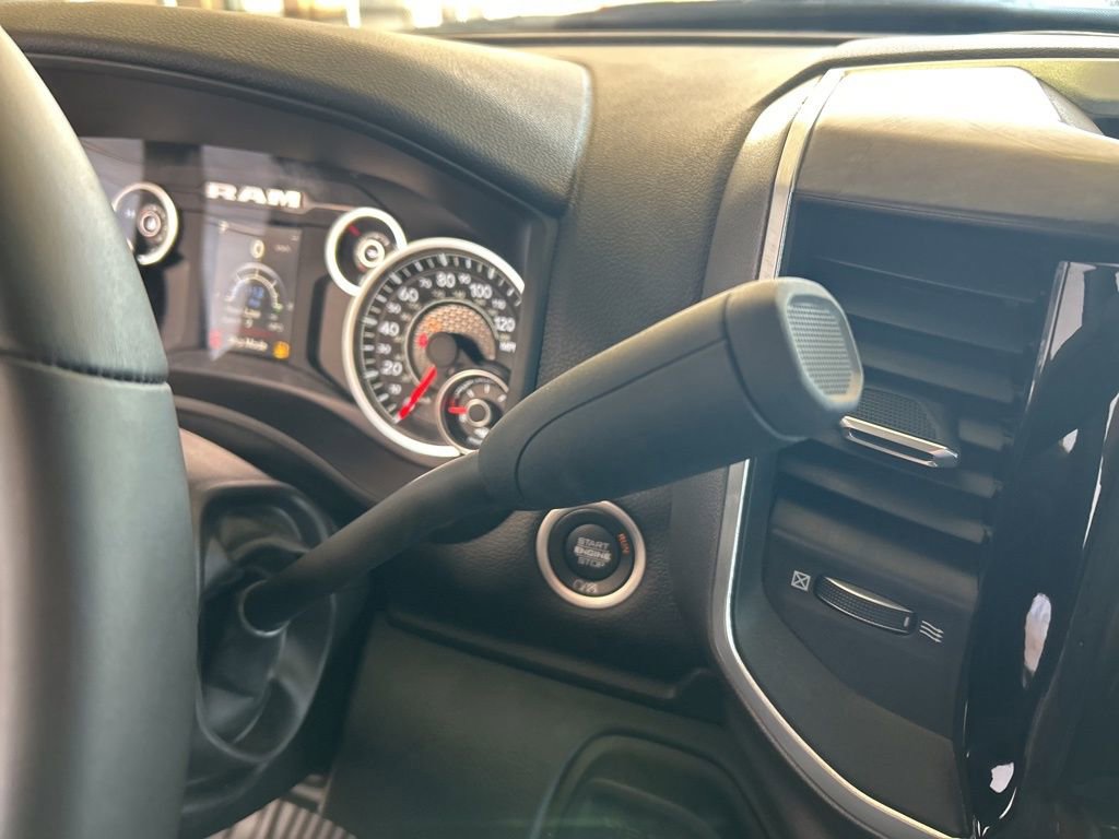 Used 2024 RAM 3500 Big Horn w/ Bed Utility Group image 8