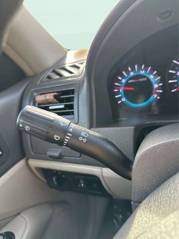 Used 2012 Ford Fusion S image 27