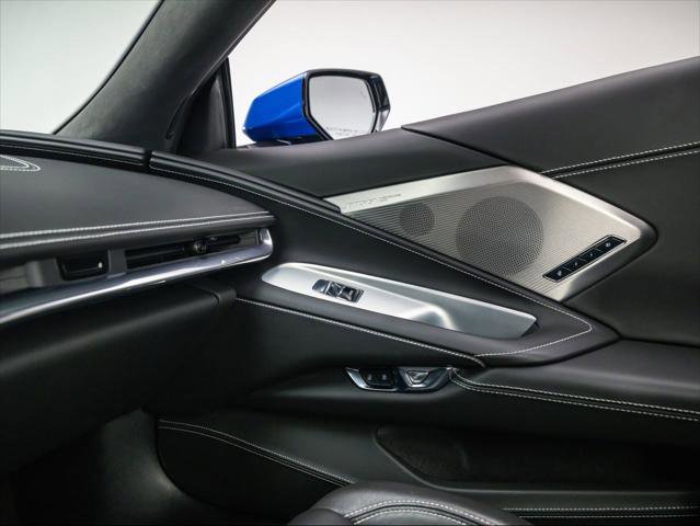 Used 2020 Chevrolet Corvette Stingray Premium Cpe w/ 3LT Preferred Equipment Group image 31