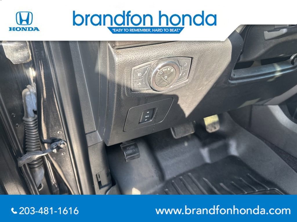 Used 2015 Ford F150 XLT w/ Equipment Group 302A Luxury image 19