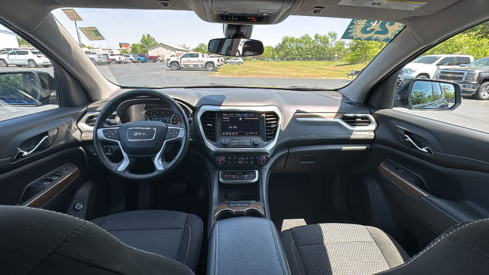 Used 2023 GMC Acadia SLE w/ Driver Convenience Package AWD/4WD image 33