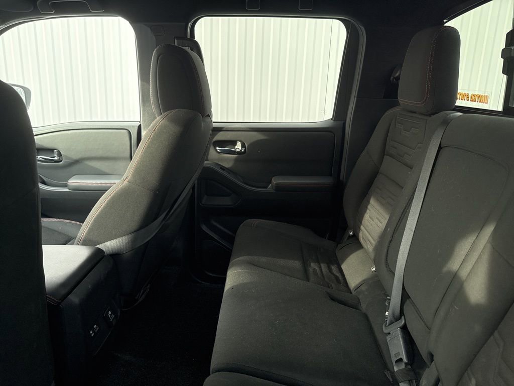 Used 2023 Nissan Frontier PRO-4X w/ Pro Convenience Package image 10