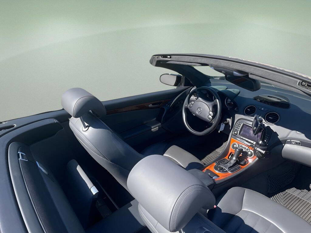 Used 2005 Mercedes-Benz SL 65 AMG image 18