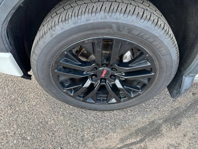 Used 2021 GMC Sierra 1500 Denali w/ Denali Carbonpro Edition AWD/4WD image 10