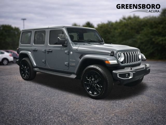 Used 2024 Jeep Wrangler Unlimited Sahara w/ Technology Group AWD/4WD image 1