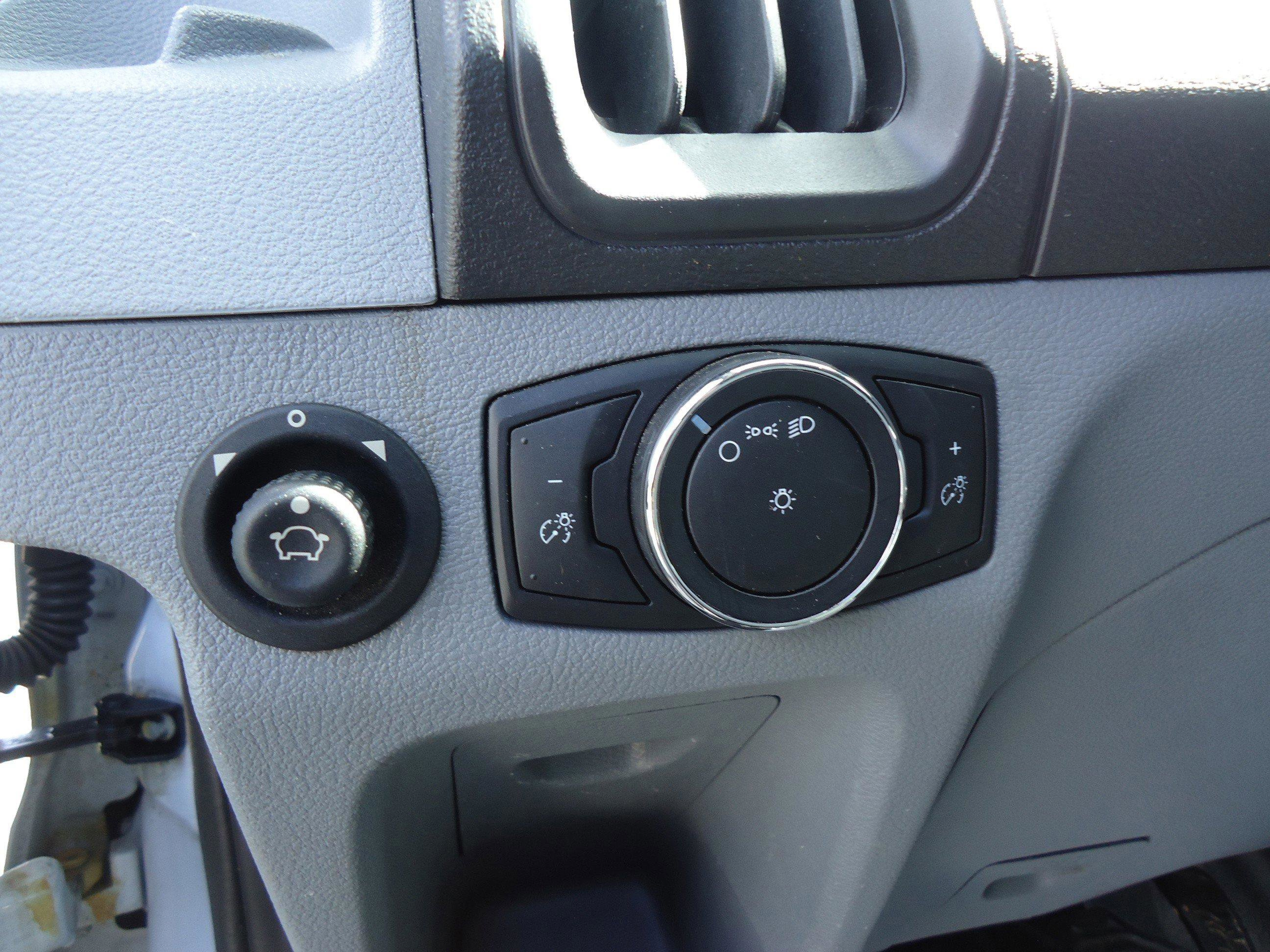 Used 2017 Ford Transit 350 XL RWD image 15