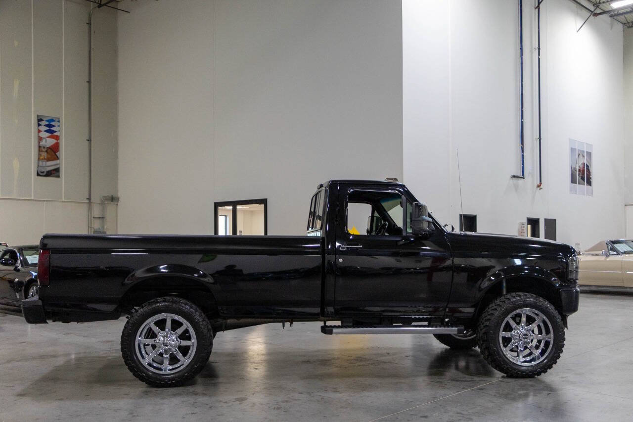 Used 1997 Ford F250 4x4 Regular Cab Heavy Duty image 8