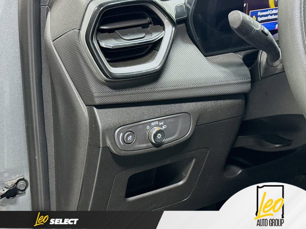 Used 2025 Chevrolet TrailBlazer LT image 10