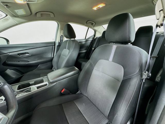Used 2024 Nissan Sentra SV FWD image 11