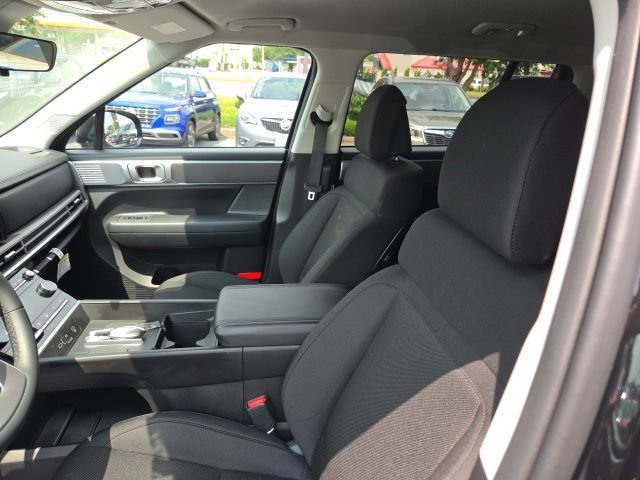 Certified 2026 Hyundai Santa Fe SE AWD/4WD image 5