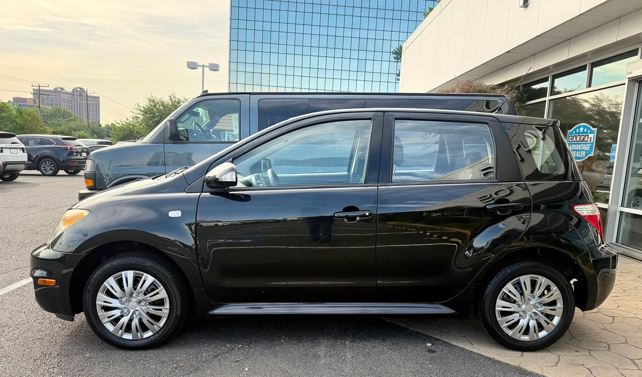 Used 2006 Scion xA FWD image 4