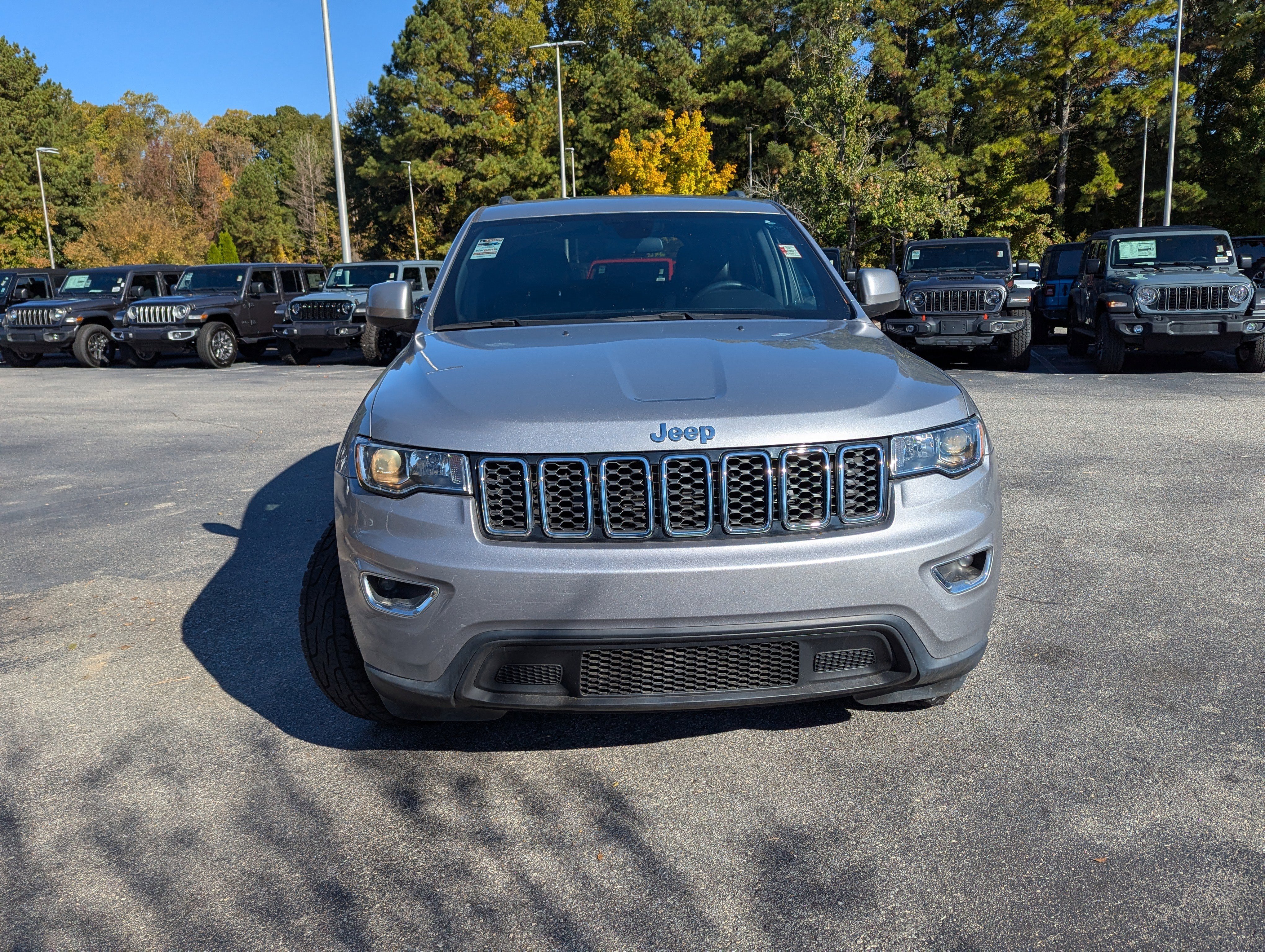 Used 2021 Jeep Grand Cherokee Laredo X video 2
